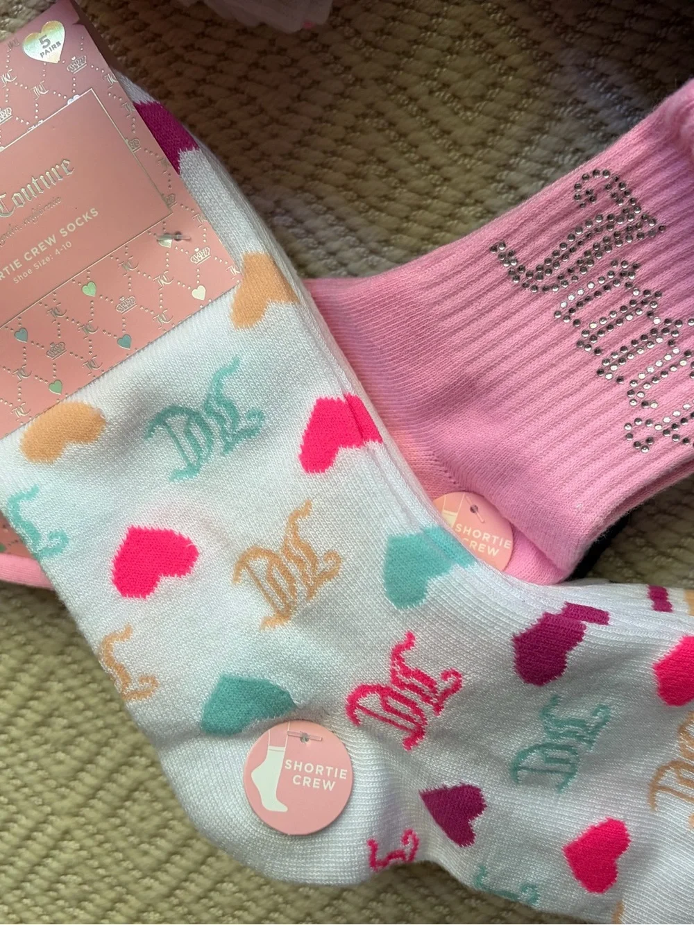 10 pair Juicy Couture Multi-Pack Socks in White, Pink, mint